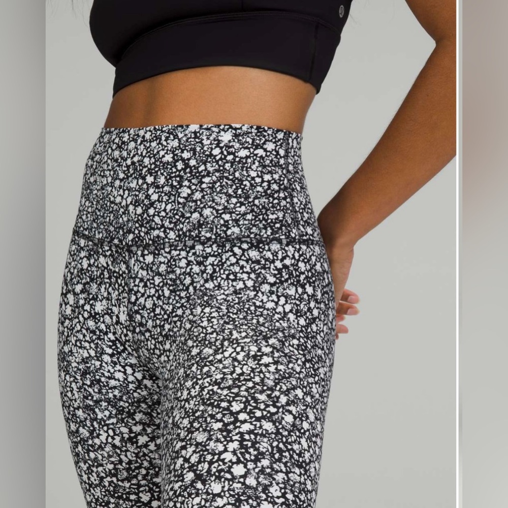 NWOT Lululemon Align High-Rise Pant 25" Venture Floral Alpine White Black - Picture 3 of 10